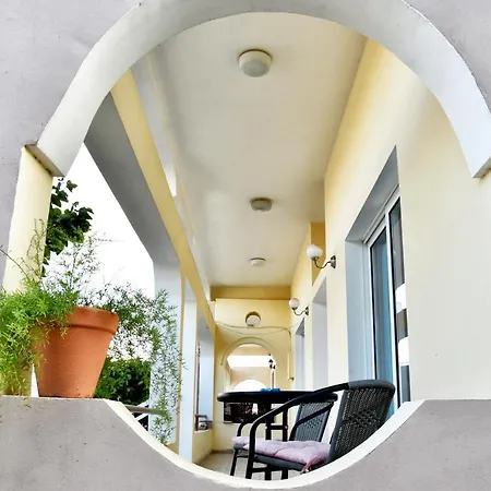 Lägenhet Lucky 4 Paralimni