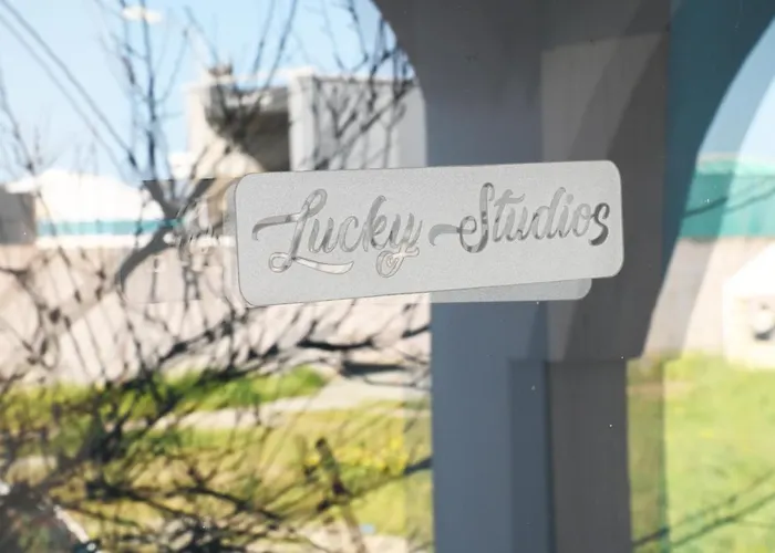 アパート Lucky 4